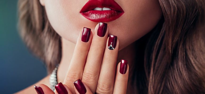 Маникюр подходящий под все: 100 фото стильных и универсальных идей